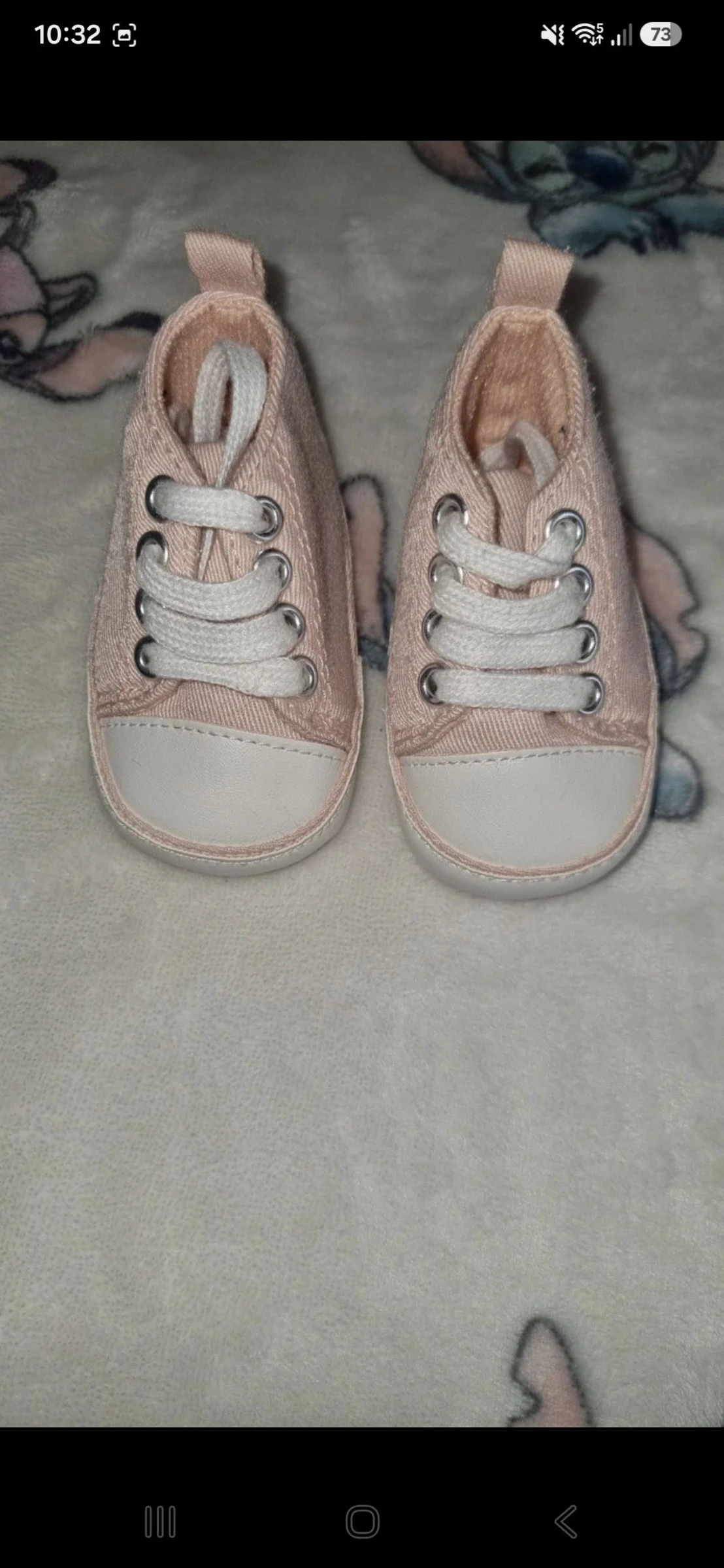 Lot chaussures bébé 0/6 mois en très bon état 